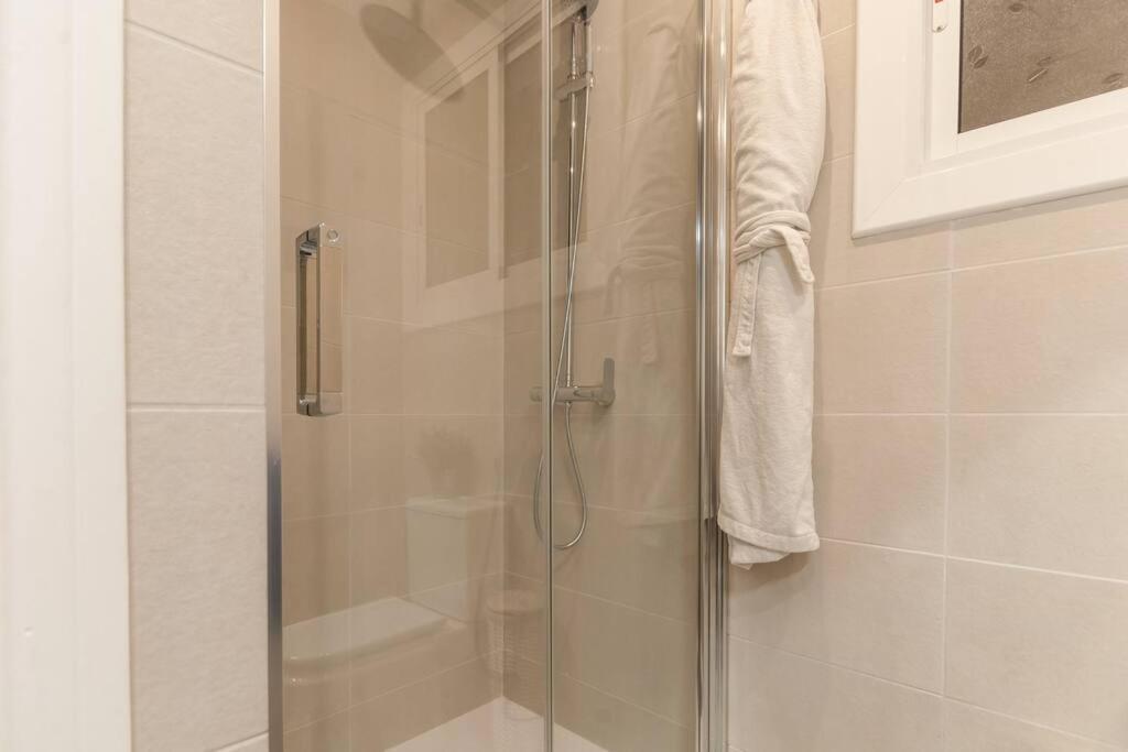 Benet Mercad Free Wi-fi Newly Renovate Apartamento
