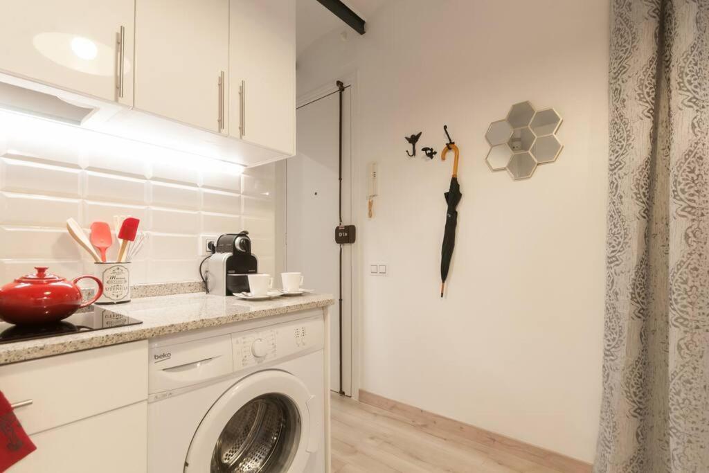 Benet Mercad Free Wi-fi Newly Renovate Appartement